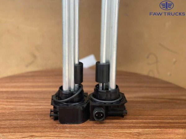 CẢM BIẾN MỨC NHIÊN LIỆU XE ĐẦU KÉO FAW 430HP