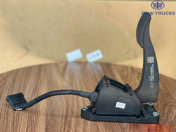 BÀN ĐẠP GA TỔNG THÀNH XE ĐẦU KÉO FAW 460HP