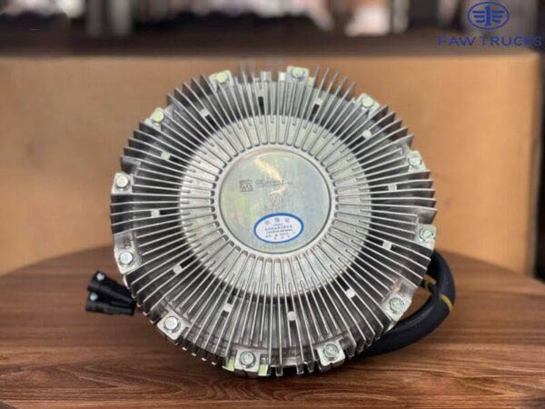 LY TÂM QUẠT XE ĐẦU KÉO FAW 430HP