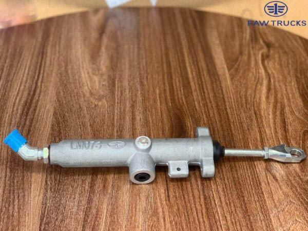 TỔNG CÔN TRÊN XE ĐẦU KÉO FAW 260HP